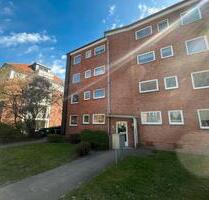traumhafte Wohnung mit Balkon - 563,00 EUR Kaltmiete, in Lübeck (PLZ: 23556) Sankt Lorenz Nord