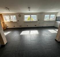 Großzügige 180qm 6 Zimmer Wohnung mit Balkon, EBK in Oberbarmen - Wuppertal Gemarkung Langerfeld