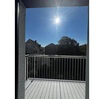 Helles Zimmer in 3er-WG zu vermieten (Balkon, Internet inklusive)-ab SofortSeptember - Nürnberg Sankt Leonhard