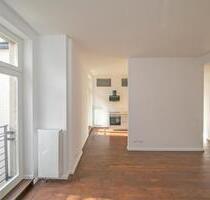 Hübsche 2-Zi-Whg mit Balkon EBK u. AUFZUG (green 44) - Berlin Pankow