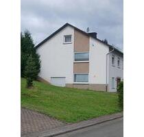 1-2 Fam-Haus Mittenaar Bicken - 275.000,00 EUR Kaufpreis, ca.  140,00 m² in Mittenaar (PLZ: 35756)