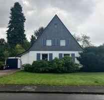 Einmalige Gelegenheit! Anspruchsvolles Wohnhaus mit Parkgrundstück in Top-Lage - Duisburg Huckingen