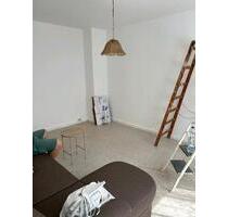 2 Raum Wohnung im EG mit KücheFenster - Halle (Saale) Büschdorf