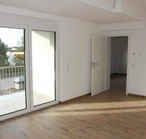 ERSTBEZUG! Hochwertige 2,5-Zimmer-Wohnung in beliebter Wohngegend von Deggendorf zu vermieten.