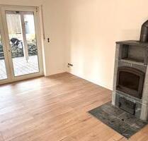 3 Zimmer Wohnung 100qm EG große Terasse Ofen Garten PV Wallbox - Bad Nenndorf