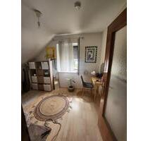 3-Zimmer Dachgeschosswohnung - 430,00 EUR Kaltmiete, in Pettendorf (PLZ: 93186)