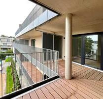 Ihre Traumwohnung am Stadtpark! Helle 3-Zimmer Wohnung mit Balkon und Einbauküche! - Fürth Südstadt