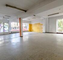 Ladenlokal in attraktiver Ecklage! Grosse Schaufensterfront! - Düsseldorf Stadtbezirk 5