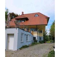 PraxisGeschäftsräume - 1.398,00 EUR Kaltmiete, ca.  11,65 m² in Singen (Hohentwiel) (PLZ: 78224)