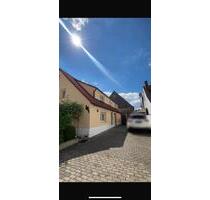 ZUM VERMIETEN:Preiswertes großes und gepflegtes Haus - Gärtringen