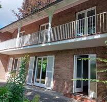 Wohnung zu vermieten Nettokaltmiete: € 2.400,00178 m² Wohnfläche - Hamburg Wandsbek