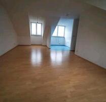 2 Zimmer Dachgeschoss Wohnung (Gabelsbergerstr. 50, Hof )