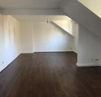 Zentrale 3-Zimmer-Wohnung in Solingen-Mitte für PärchenWG