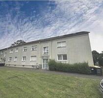 2wohnungen zu verkaufen und 4 ParkplatzStellplätze - Duisburg Rheinhausen