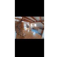 2 Zimmer Dachgeschosswohnung mit Galerieebene - Stuttgart Feuerbach