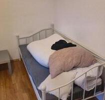 Zimmer voll eingerichtet WG Bamberg Berggebiet mit Balkon