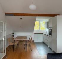 2 Zimmer-DG-Wohnung mit Einbauküche und Balkon in MA-Neckarau - Schwetzingen