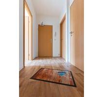 Schöne 2-Raum Wohnung in zentraler Lage zu vermieten - Schönebeck (Elbe)