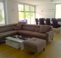Moderne 4,5-Zimmer-Wohnung mit EBK, TG, Keller in Untermenzing - München Allach-Untermenzing
