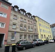 Altbau-Charme trifft zentrale Lage: 2 Zimmer-Wohnung mitten im Künstler & Kulturviertel - Nürnberg Sankt Leonhard