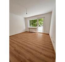 Kernsanierte 2,5-Zimmer-Wohnung mit Balkon - Bochum Werne