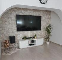 Großzügige 3,5 Zimmerwohnung, EG., mit Aussicht auf die Enz - Pforzheim Weststadt
