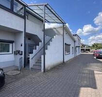 Charmante 2-Zimmer-Wohnung mit großer Terrasse & idyllischem Außenbereich in Lauenburg! - Lauenburg/Elbe