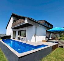 Einfamilienhaus mit Pool & Einliegerwohnung. Kaufpreis Immobilie* - Heringen (Werra)