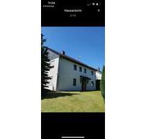 Frisch Renovierte 3 Zimmer-Wohnung mit Garten und Einbauküche - Ronneburg