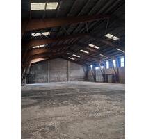 Lagerhalle im Gewerbegebiet Husum