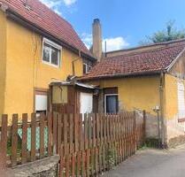 Abreißen und Neubauen - 135.000,00 EUR Kaufpreis, ca.  100,00 m² Wohnfläche in Hemsbach (PLZ: 69502)