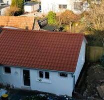 2-Zimmer Wohnung mit kernsaniertem Gartenhaus - Frankfurt am Main Schwanheim