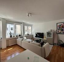Wü-Stadtmitte (Ludwigstr.) 2-Zi, Küche, Bad, Kammer - kein Balkon - Würzburg Frauenland