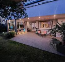 Traumhafte EG Wohnung mit Garten und Sauna - Scheuring