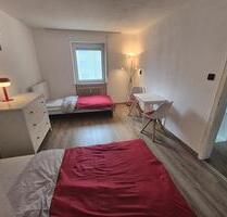 Frisch renovierte, möblierte Wohnung in Augsburg-Haunstetten