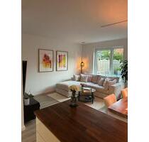 Moderne Doppelhaushälfte in Eversten mit Garten und Einbauküche - Oldenburg