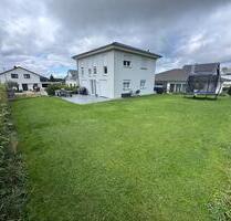 Einfamilienhaus - 620.000,00 EUR Kaufpreis, ca.  120,00 m² in Deilingen (PLZ: 78586)
