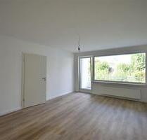 Beliebte Wohngegend! Sanierte 3-Zi-Whg mit Balkon in Langenberg - Velbert