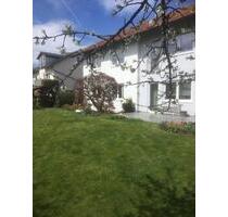 3 Zimmer Wohnung - 880,00 EUR Kaltmiete, ca.  90,00 m² in Tiefenbach (PLZ: 94113)