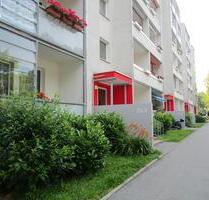 *Frisch sanierte 3-Raum Wohnung mit Dusche und Balkon im 1. Obergeschoss! - Chemnitz Kapellenberg