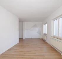 Renovierte 3-Zimmer-Wohnung in herrlicher Lage am Schwanenteich! - Zwickau