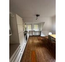 Möbilierte 2-Zimmer Wohnung - 1.500,00 EUR Kaltmiete, in Offenbach am Main (PLZ: 63071) Bieberer Berg