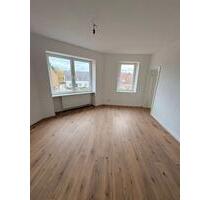 Frisch sanierte 2 ZKB-Wohnung - 425,00 EUR Kaltmiete, ca.  40,00 m² in Heusweiler (PLZ: 66265)