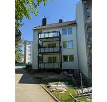 Ren. 3 Zi Whg mit Balkon in san. 3 Fam. Haus in Mettmann