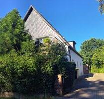 Einfamilienhaus Haus - 2.300,00 EUR Kaltmiete, ca.  196,00 m² in Bönningstedt (PLZ: 25474)