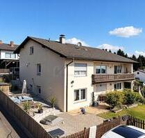 Geräumige 4,5 Zimmer-Wohnung mit Weitblick und großen Balkon - Heldenstein