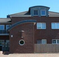 Attraktive 2 Zimmer Dachgeschosswohnung direkt an der Nordsee - Büsum