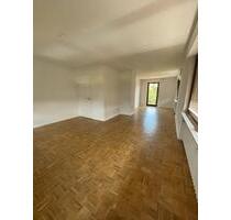 Helle 3-Zimmer-Wohnung mit Balkon Nähe Hildesheim - Harsum