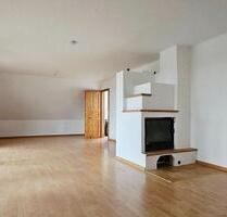 Eine Idyllische 3,5-Zi-Wohnung mit großer Loggia und Grünblick - Heide