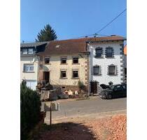 Haus mit viel Potenzial +Garten zu verkaufen KastelNonnweiler